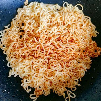 鸡蛋清|酱油炒面