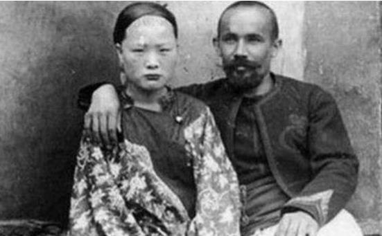 真实|晚清青楼女子真实照片,可能跟你想象差别很大,最后一图姿势很美