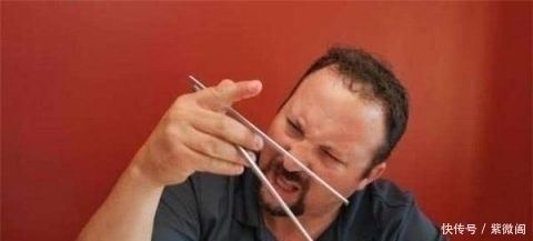 急到|把老外急到“挠秃头”的中国菜,前3个夹不动,第4个国人也发愁