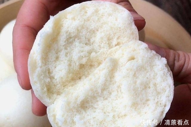 婆婆教我快速发面的窍门,30分钟发满盆,只需多放一瓶这东西