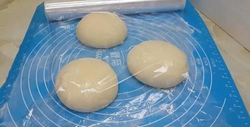 面粉又出神奇做法，不发面不烫面，外焦里软又空心，吃过念念不忘