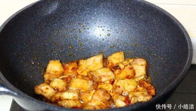 成本|一家三口的晚餐,都是家常菜,一顿成本不到30元,吃得特舒心