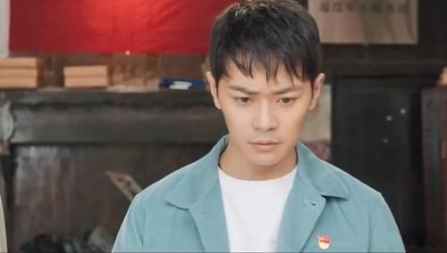 电视剧|曹骏:凭演技翻身,在主旋律电视剧中表现惊艳一天获2家央媒力挺