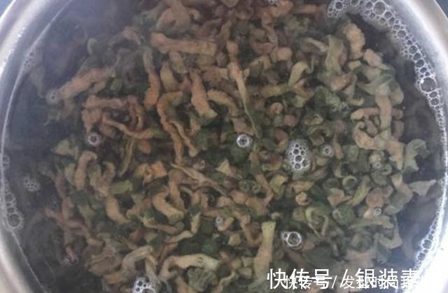 食用油|一种比梅菜扣肉还香的吃法,入口即化肥而不腻,太好吃了!