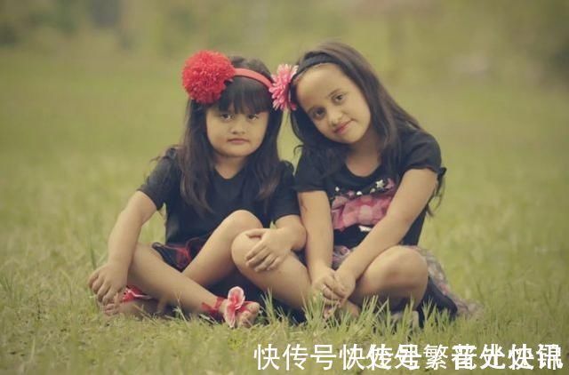 啃指甲|姐妹俩总爱啃指甲,可体检并无异常!妹妹无意间的话医生找到病因