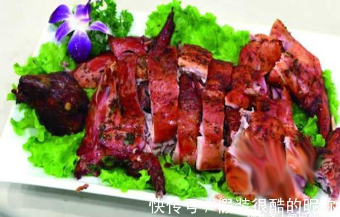 极味|美食推荐：特色炭烤兔、日本鱼花凤尾虾、极味鸭掌制作方法