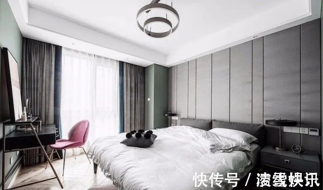 起居室|143平现代风四居室,一家人在客厅和谐互动,真的超级有爱