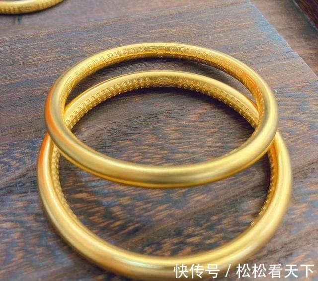 黄金首饰 很多品牌的黄金首饰很土气,国内什么品牌比较时尚潮流,周大福!