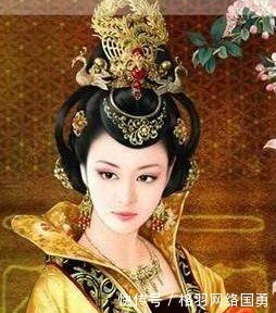 女人|谁是历史上最厉害的女人？是一代女皇武则天，还是心狠手辣胡太后