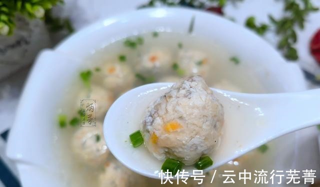 豆腐丸子|豆腐营养极高，但小孩子不喜欢吃，教你这样做，圆溜溜上桌就光盘！