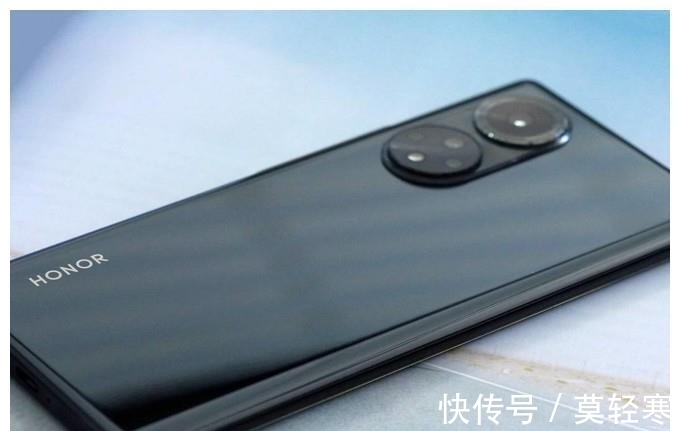 手机|荣耀高颜值拍照手机清仓,1亿主摄+100W+256GB,半年