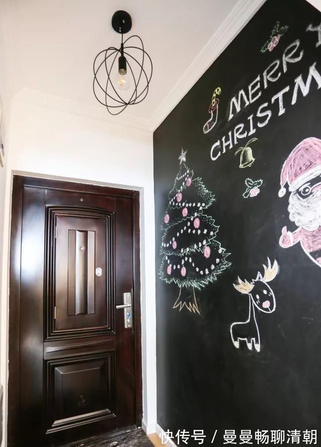 大卧室|30㎡超小户型,她榨干每1㎡空间!挤出独立卫生间和双人床大卧室