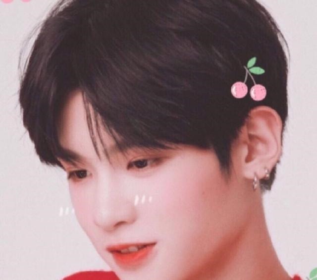 初恋那件小事|赖冠霖归国后成糊咖!同是南韩归国艺人,黄明昊朱正廷凭啥大火