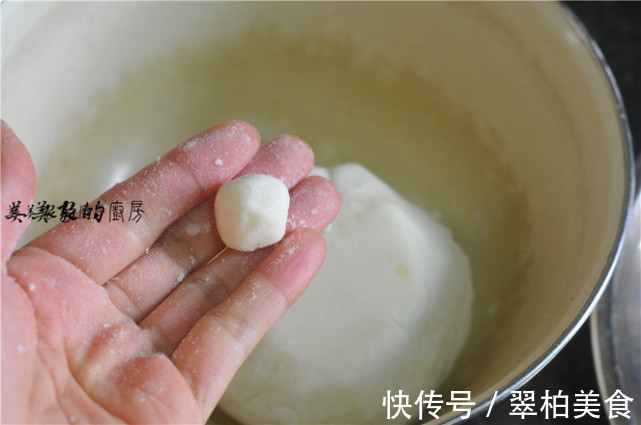 土豆粉|女人常吃這種“堿性食物”，嘴巴不臭，頭發烏黑，皮膚也細膩了！