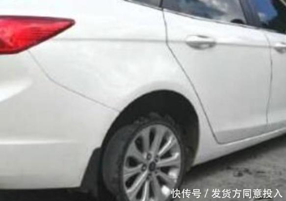 女司机开车将近30公里,才发现车子没有