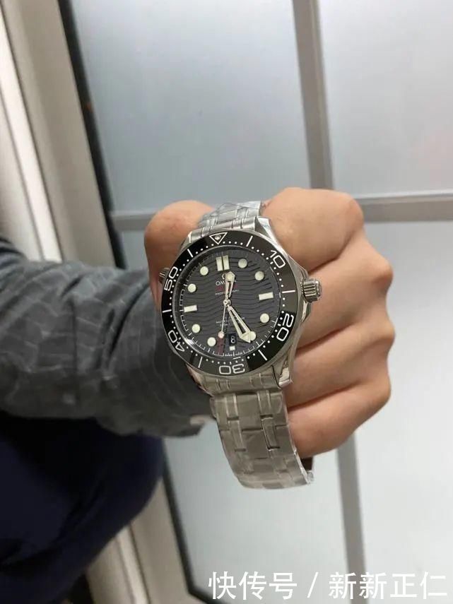 海马3|没能拥有最爱的劳力士，但是欧米茄的海马300却让我动心不已