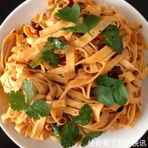 家人|真正的“补钙菜”来了,常做给家人吃,营养又好吃,补钙又健脑