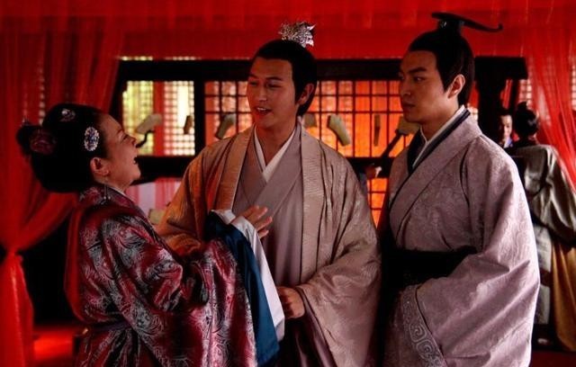 窦太后|汉武帝推崇儒学时,窦太后为何反对他,其实背后另有目的