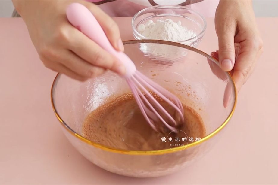  咖啡|浪费了30个鸡蛋，总结了戚风蛋糕的详细做法，照着做，一次就成功