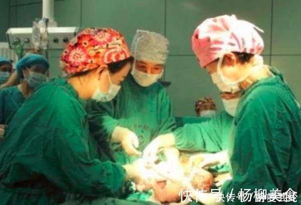 双胞胎|产妇生下双胞胎,护士向家属道喜却被医院辞退,只怪多说了一句话