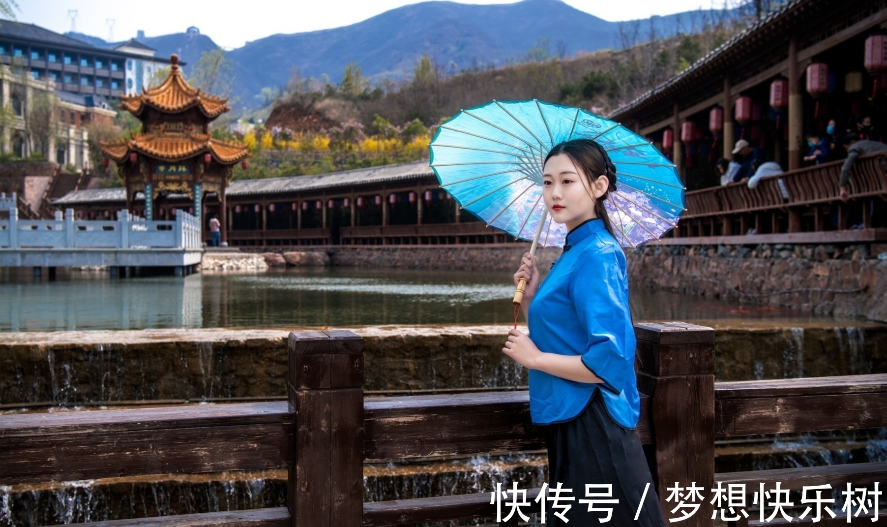 红烛|诗·八首丨横风瘦竹半窗月，玉影残枝一笔勾