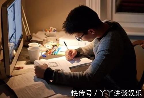 草稿纸|学霸草稿纸火了，家长还以为是答卷，老师：优秀的孩子都一样