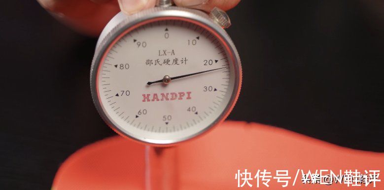 鞋面 恩比德二代？双中底缓震加全新鞋面科技的支线