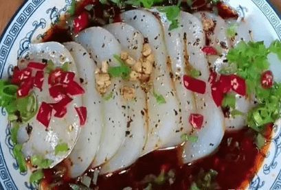 搅拌|天热别忘做这个吃，不用熬，放碗中一蒸，浇上料一人一碗，真爽口