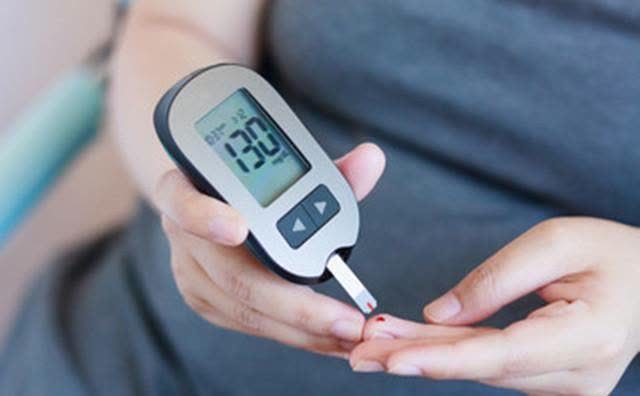 型糖尿病|29岁女生突发“爆发型糖尿病”住ICU,本人:平日常喝奶茶!