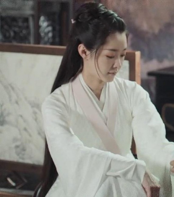 金玉满堂|种田文推荐：带着婆婆一起摆摊开饭店发家致富