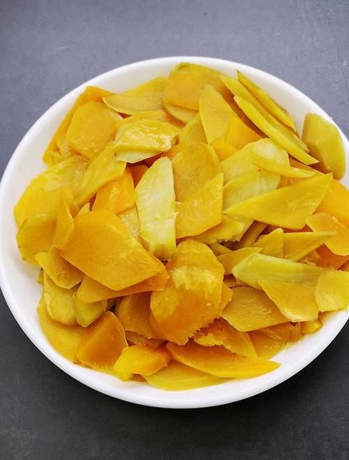 红薯芝麻球，简单好做又好吃，零厨艺也可以露一手