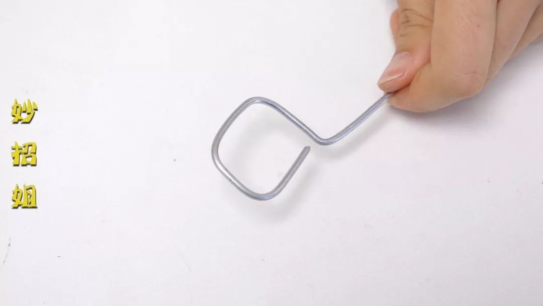 铁丝|今天才知道,指甲刀上还有一个小机关,原来以前都用错了