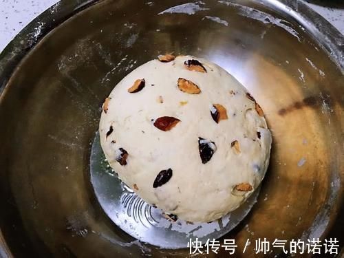 老少皆宜|比油条健康,比面包香甜,早餐吃最好,蒸一蒸就上桌,养胃防贫血