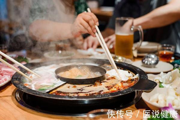 胃黏膜|胃不好的人,要远离这4个不良因素,以免加重胃部不适!