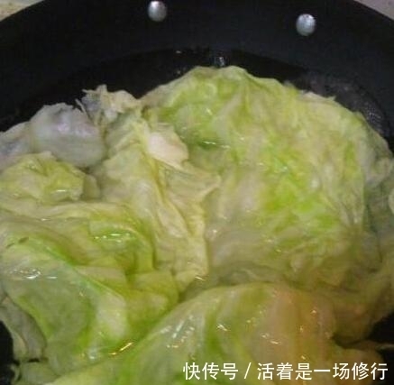 包菜|你还在吃饺子吗?这样做着吃,等上桌直接用手抓着吃
