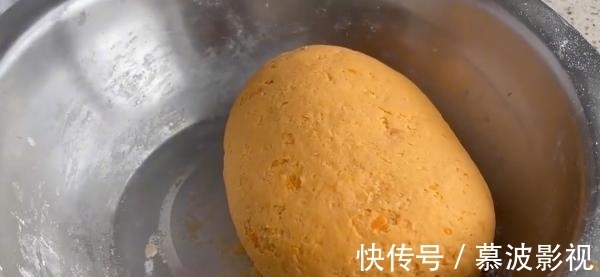 香甜|秋天，吃土豆南瓜不如吃它，才1元1斤，做成饼香甜软糯，别不懂吃