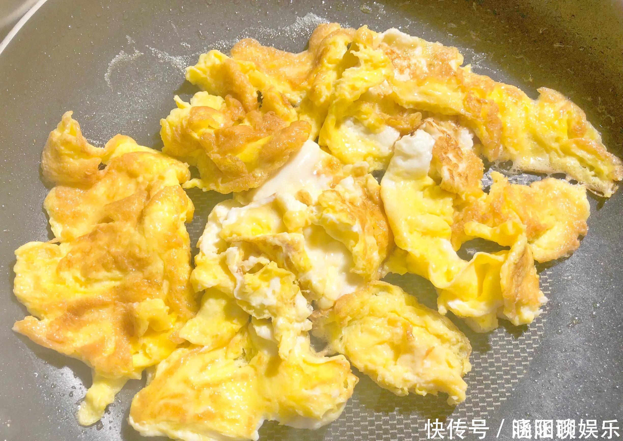 烙饼|快手鲜香韭菜盒子,不发面不用饺子皮,隔几天都不硬,放凉更好吃