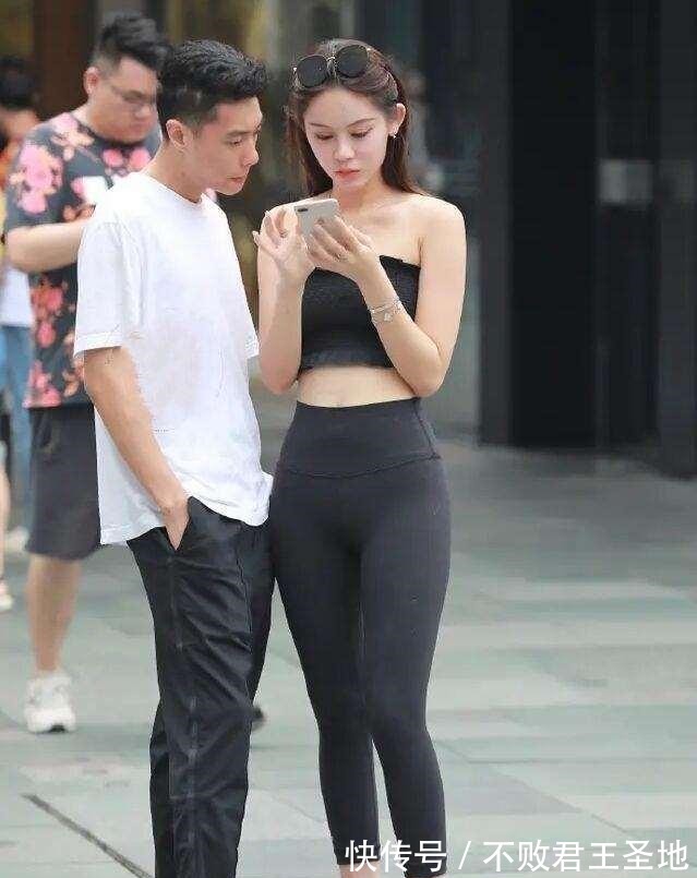 时尚感 好看精致的打底裤穿出时尚感,显得身材修长迷人,舒爽透气!