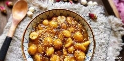 米香莲子|睡眠不好的人可以常吃它,这样做米香十足,简单一煮超好吃!