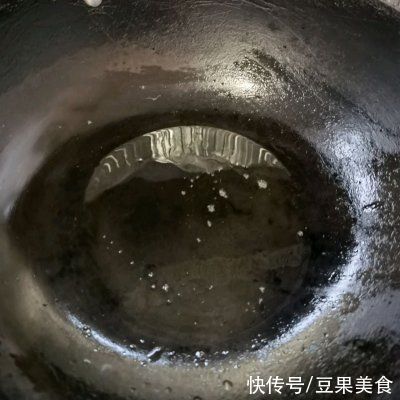 绵白糖|我这样做梅菜扣肉，家人都爱吃