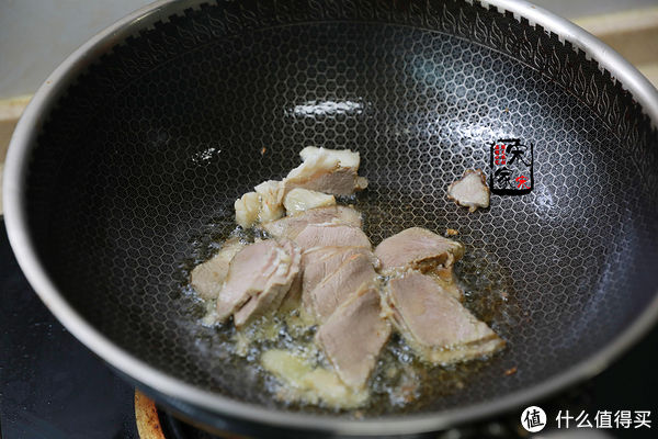 羊肉汤|暑假带娃，简单的2菜1汤，3锅齐上，还花将近1小时，妈妈不容易