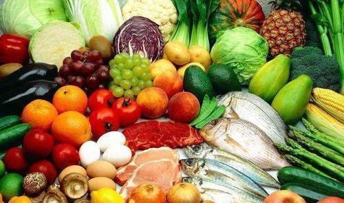 衰老|年过50的人,如何越活越年轻?靠吃几种食物对抗衰老,还你年轻态