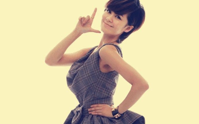 三都 当年在超女连前三都没进,如今演唱会一票难求;混得比冠军好