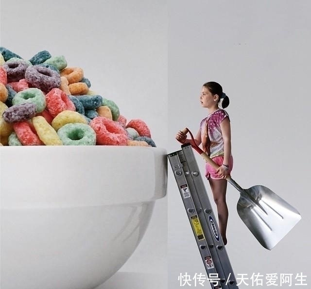 图片@艺术家将两张不同的图片拼接后,奇迹就这样发生了