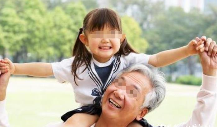 家长们|“更喜欢奶奶还是姥姥?”孩子真实回答的背后,家长们需反思