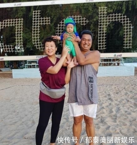 儿子|曾经的女排队长远嫁泰国,生下一混血儿子正面照曝光,和她很像