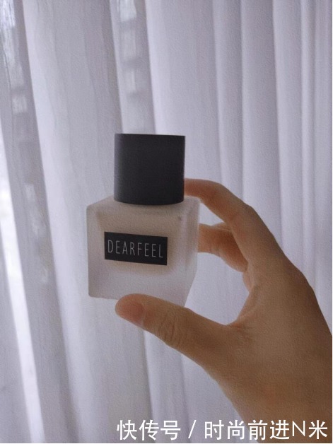 蒂尔菲娜美色无瑕粉底液，谁的本命粉底？