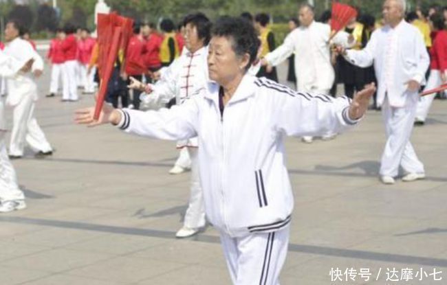 长寿|65岁后,进入生命“决定期”,日常做好3件事,长寿与你握手言好