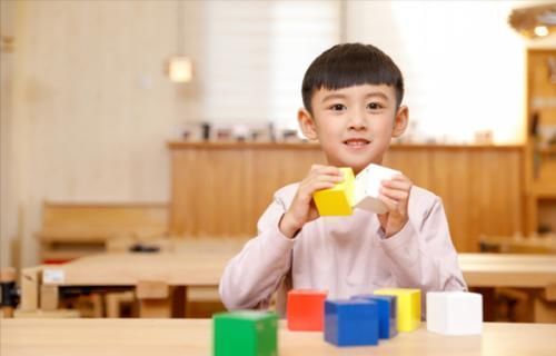 骨骼|北大教授呼吁停止食用,比陈醋还伤骨骼,家长尽早撤下餐桌