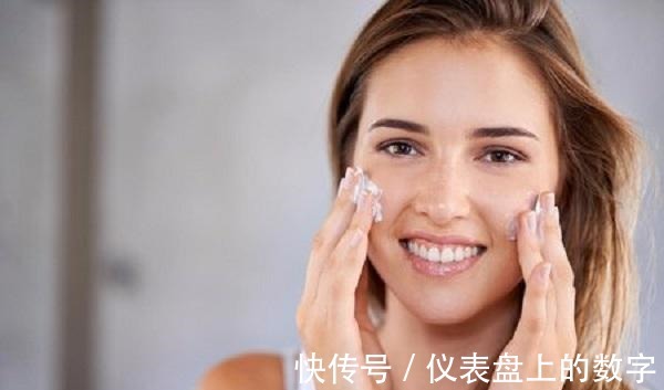 脸部|女人敷完面膜后,3件事要及时做!偷懒的人,难怪天天敷也没效果!